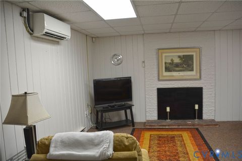 Tiny photo for 1104 High Street St, Farmville, VA 23901 (MLS # 2618113)