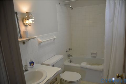 Tiny photo for 1104 High Street St, Farmville, VA 23901 (MLS # 2618113)