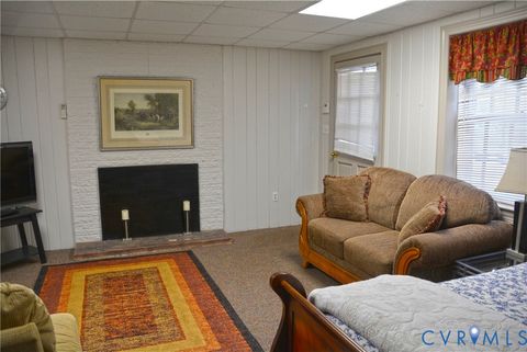 Tiny photo for 1104 High Street St, Farmville, VA 23901 (MLS # 2618113)