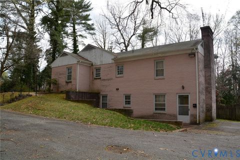 Tiny photo for 1104 High Street St, Farmville, VA 23901 (MLS # 2618113)
