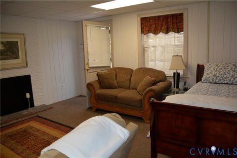 Tiny photo for 1104 High Street St, Farmville, VA 23901 (MLS # 2618113)