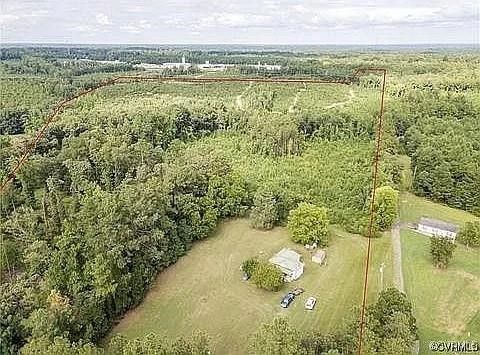Photo of 493 Solomon Road, Crewe, VA 23930 (MLS # 2519544)