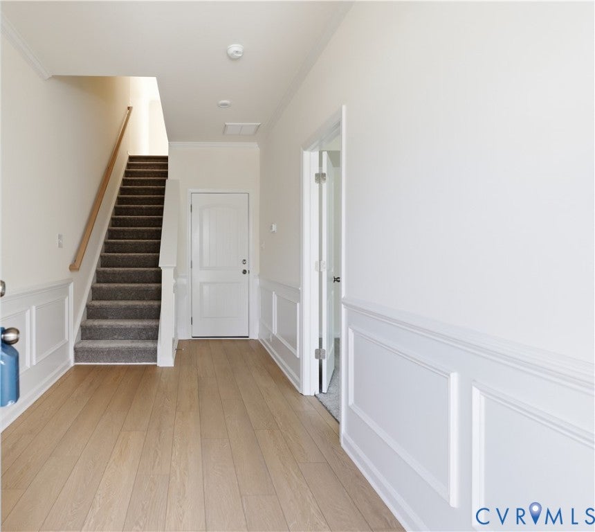 2407 Flora Boulevard