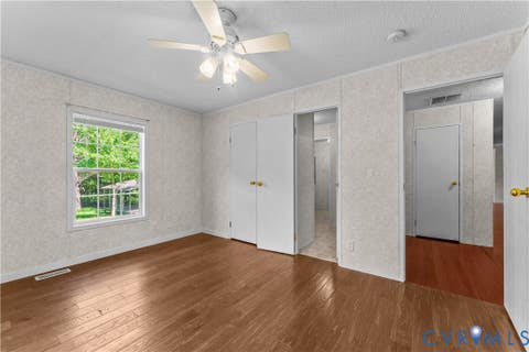 Tiny photo for 9174 Howardsville Road, Howardsville, VA 24562 (MLS # 2622390)