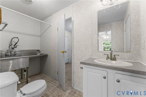 Tiny photo for 9174 Howardsville Road, Howardsville, VA 24562 (MLS # 2622390)