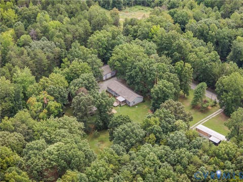 Tiny photo for 9174 Howardsville Road, Howardsville, VA 24562 (MLS # 2622390)
