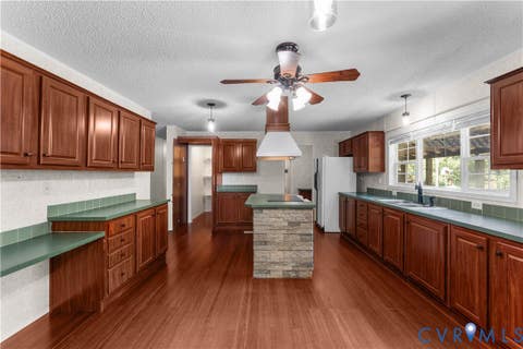 Tiny photo for 9174 Howardsville Road, Howardsville, VA 24562 (MLS # 2622390)