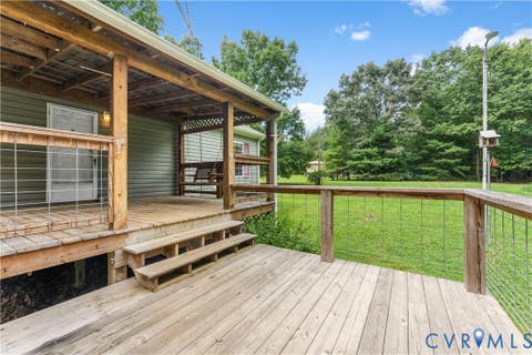 Tiny photo for 9174 Howardsville Road, Howardsville, VA 24562 (MLS # 2622390)