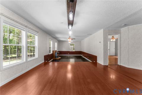 Tiny photo for 9174 Howardsville Road, Howardsville, VA 24562 (MLS # 2622390)