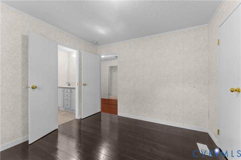 Tiny photo for 9174 Howardsville Road, Howardsville, VA 24562 (MLS # 2622390)