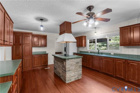 Tiny photo for 9174 Howardsville Road, Howardsville, VA 24562 (MLS # 2622390)