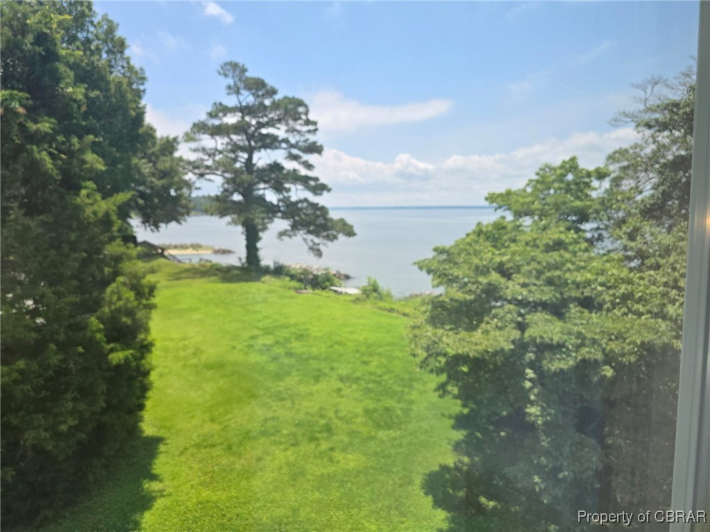 4498 Hermitage Lane