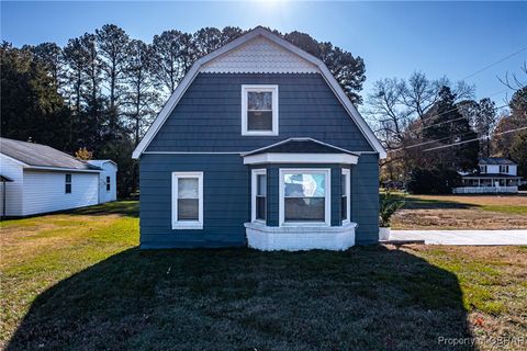 A home in Deltaville