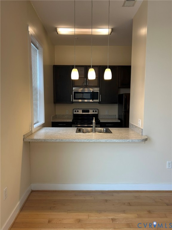 1020 Porter Street 203