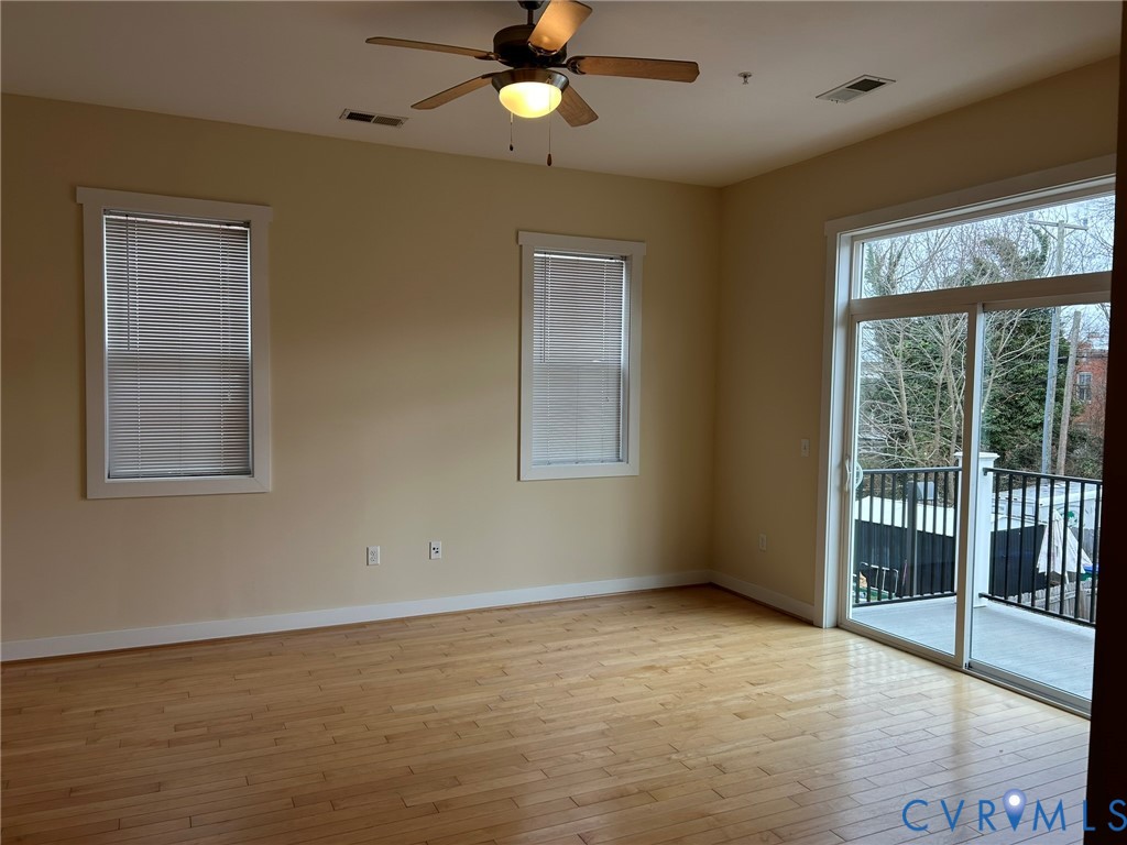 1020 Porter Street 203