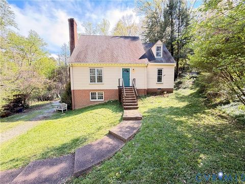 Photo of 6701 Greenvale Drive, Richmond, VA 23225 (MLS # 2606629)