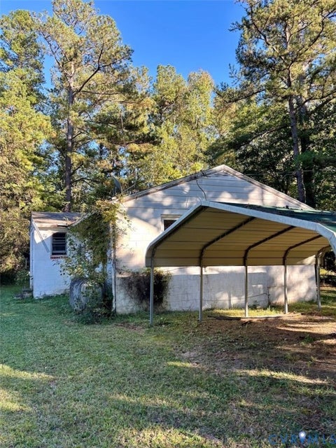 Tiny photo for 4647 Poorhouse Road, Victoria, VA 23974 (MLS # 2628330)