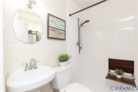 Tiny photo for 509 N Hamilton Street #J, Richmond, VA 23221 (MLS # 2625971)
