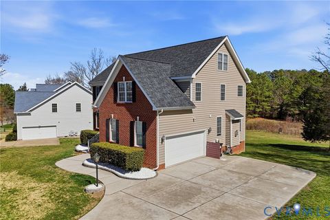 Tiny photo for 5913 Trail Ride Drive, Moseley, VA 23120 (MLS # 2605048)