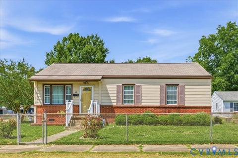 Photo of 418 S 20th Avenue, Hopewell, VA 23860 (MLS # 2616260)