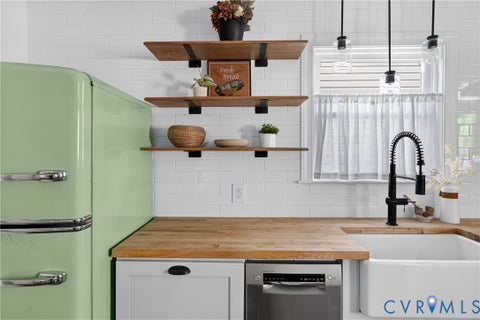Tiny photo for 2816 Garland Avenue, Richmond, VA 23222 (MLS # 2625125)