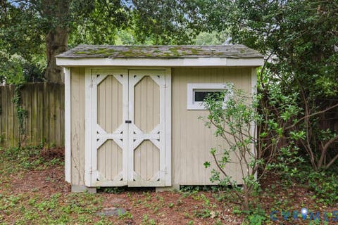 Tiny photo for 8709 Gayton Road, Henrico, VA 23229 (MLS # 2621640)