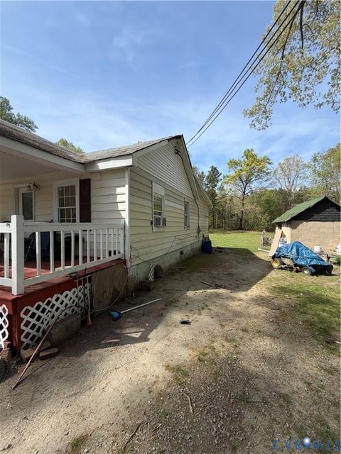 Tiny photo for 4806 Cox Road, Wilsons, VA 23894 (MLS # 2608263)