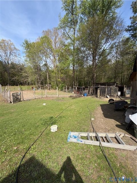 Tiny photo for 4806 Cox Road, Wilsons, VA 23894 (MLS # 2608263)