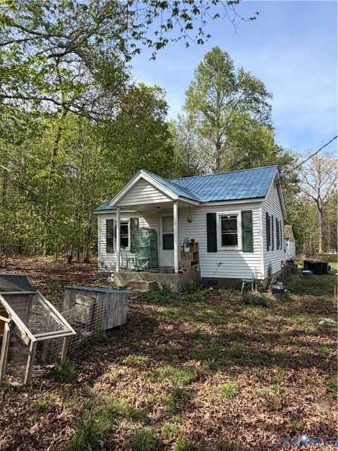 Tiny photo for 4806 Cox Road, Wilsons, VA 23894 (MLS # 2608263)