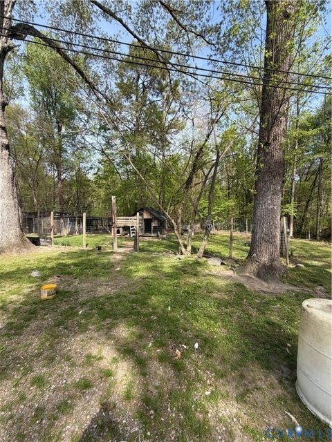 Tiny photo for 4806 Cox Road, Wilsons, VA 23894 (MLS # 2608263)