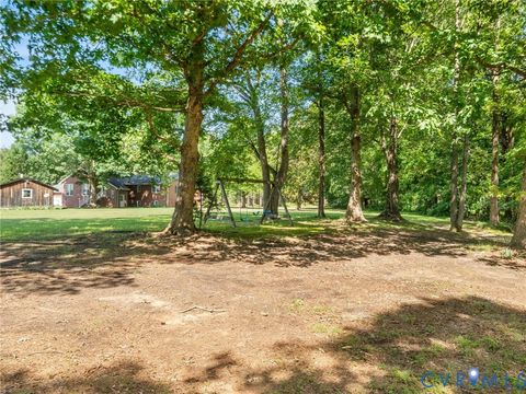 Tiny photo for 8120 Mt Zion Road, Jetersville, VA 23083 (MLS # 2614536)