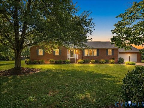 Photo of 8120 Mt Zion Road, Jetersville, VA 23083 (MLS # 2614536)