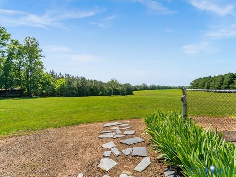 Tiny photo for 8120 Mt Zion Road, Jetersville, VA 23083 (MLS # 2614536)