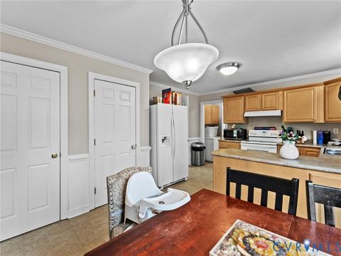 Tiny photo for 5813 Bent Creek Road, Midlothian, VA 23112 (MLS # 2601501)