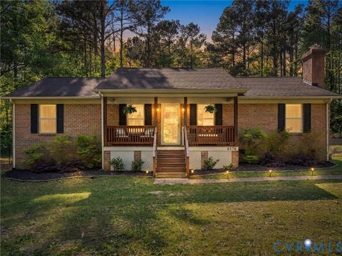 Photo of 8576 Gibbs Lane, Richmond, VA 23231 (MLS # 2610088)