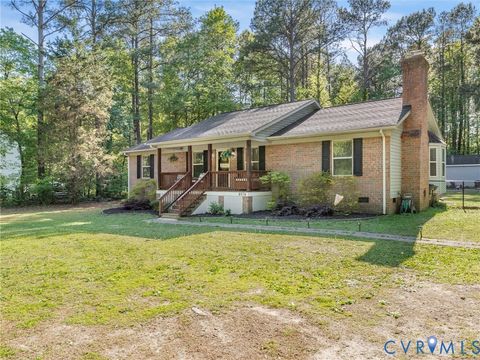 Tiny photo for 8576 Gibbs Lane, Richmond, VA 23231 (MLS # 2610088)