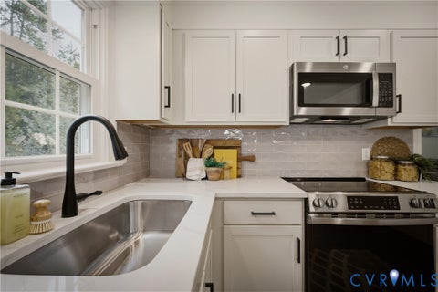 Tiny photo for 10640 Savoy Road, North Chesterfield, VA 23235 (MLS # 2627360)
