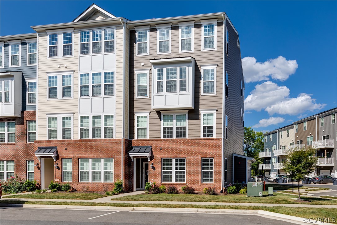 View Henrico, VA 23228 condo