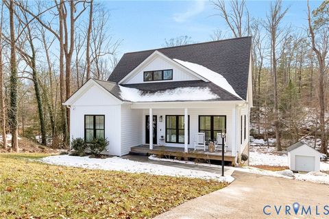 Photo of 9139 Pembridge Drive, Mechanicsville, VA 23116 (MLS # 2603353)