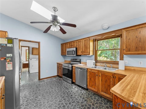 Tiny photo for 15971 Branchs Road, DeWitt, VA 23840 (MLS # 2623317)