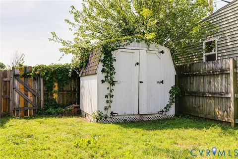 Tiny photo for 803 N 27th Street, Richmond, VA 23223 (MLS # 2616257)