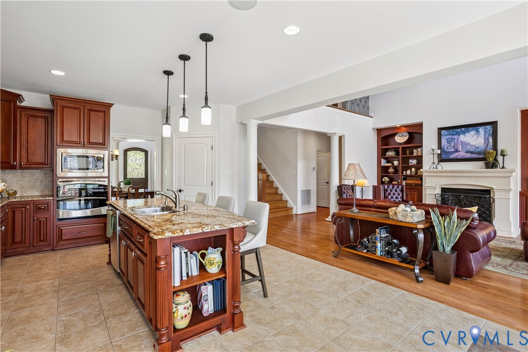 Midlothian, Virginia 23113, United States, 5 Bedrooms Bedrooms, ,5 BathroomsBathrooms,Residential,Active,183923