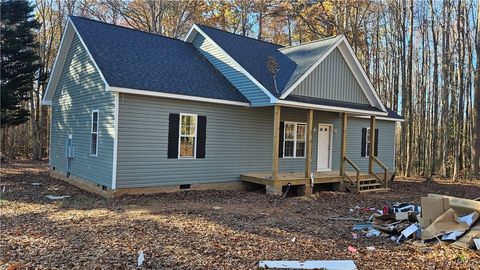 A home in Amelia Courthouse