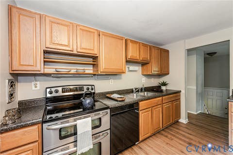 Tiny photo for 9406 Emmett Court, Glen Allen, VA 23060 (MLS # 2620781)