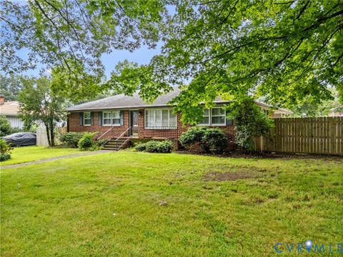 Tiny photo for 5537 W Melbeck Road, North Chesterfield, VA 23234 (MLS # 2621376)
