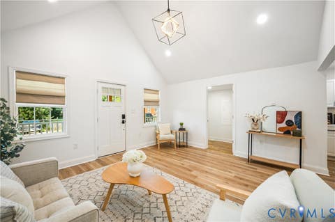 Tiny photo for 435 Stafford Street, Lynchburg, VA 24501 (MLS # 2621600)