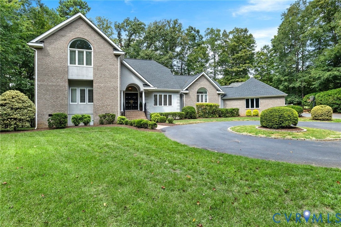 17 Quail Run Drive