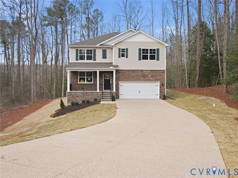 Photo of 7611 Patriots Way, Gloucester, VA 23061 (MLS # 2605326)
