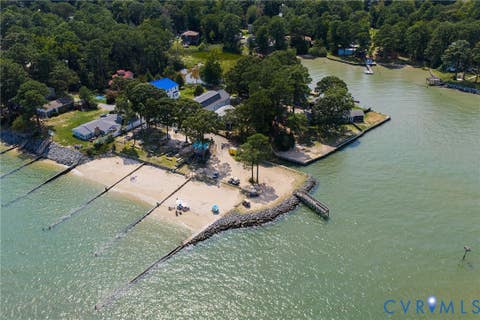 Tiny photo for 233 Washington Street, Reedville, VA 22503 (MLS # 2622161)