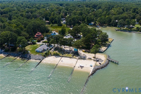 Tiny photo for 233 Washington Street, Reedville, VA 22503 (MLS # 2622161)